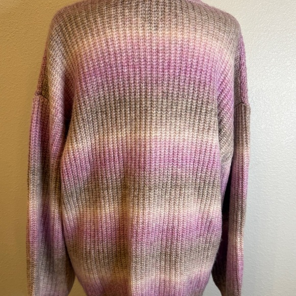 GAP Turtleneck Sweater - Pink and Gray - Picture 2 of 4